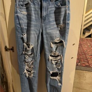 American Eagle stretch ripped jeans, size 6
